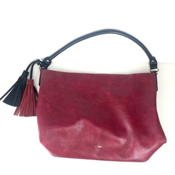ESPE Red Black Textured Vegan Leather Tote Bag - Picture 5 of 8
